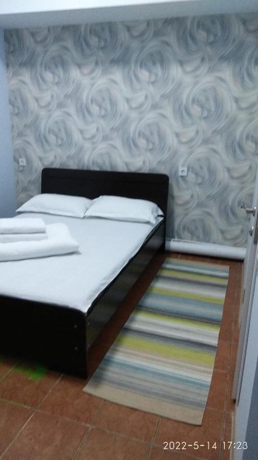 Хостел 689Capsulehotel&Coffee Almaty Bagian luar foto